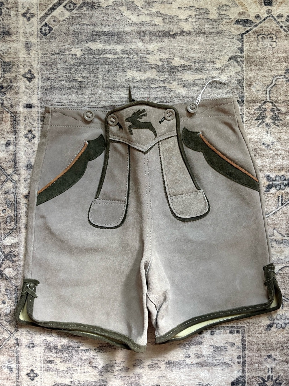 Vintage OKTOBERFEST GERMAN BAVARIAN Suede LEDERHOSEN ladyhosen SHORTS  size 27